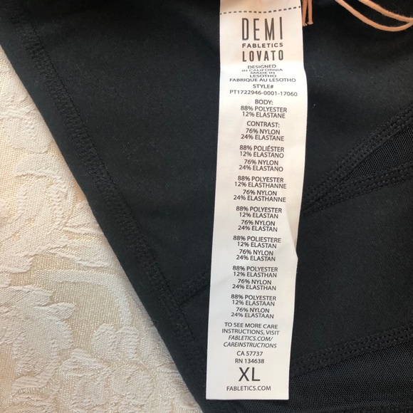 Fabletics Demi Lovato Black Martina Leggings - Picture 8 of 8